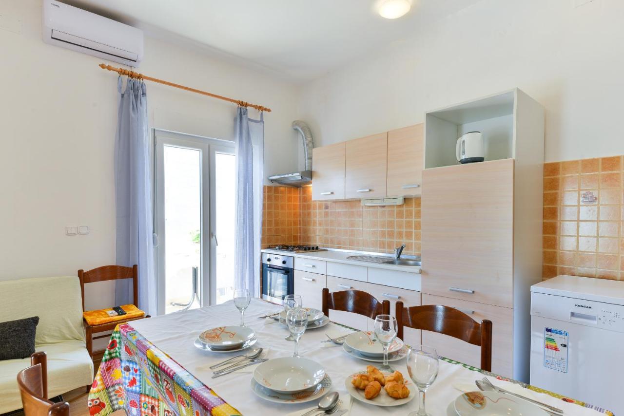 Apartments Lavanda توراني المظهر الخارجي الصورة