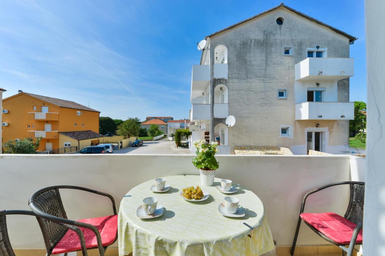 Apartments Lavanda توراني المظهر الخارجي الصورة