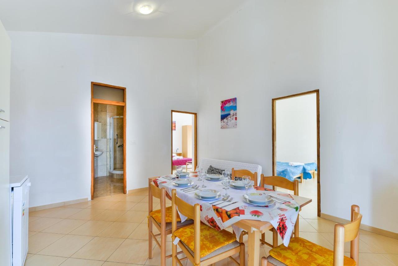 Apartments Lavanda توراني المظهر الخارجي الصورة