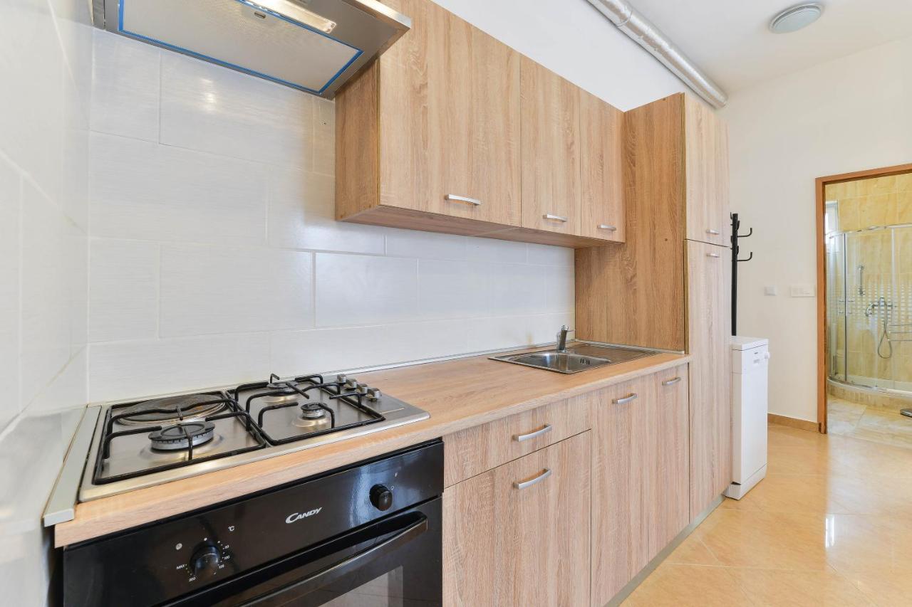 Apartments Lavanda توراني المظهر الخارجي الصورة